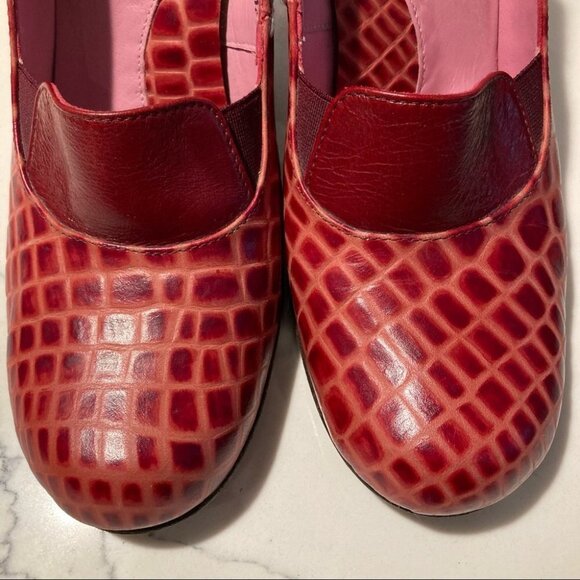 JOHN FLUEVOG Sz  9 Let Me Walk My Dreams Croc Skin Design U Shaped Heel Shoes - Picture 2 of 14